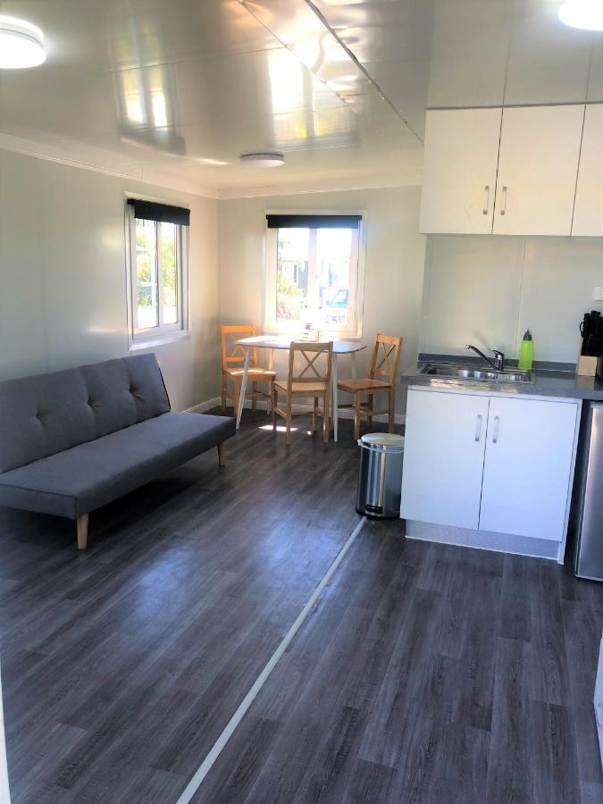 Queen Street Holiday Park Richmond Buitenkant foto